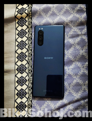 Sony Xperia 5